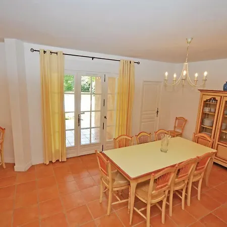 Lovely In With Kitchen